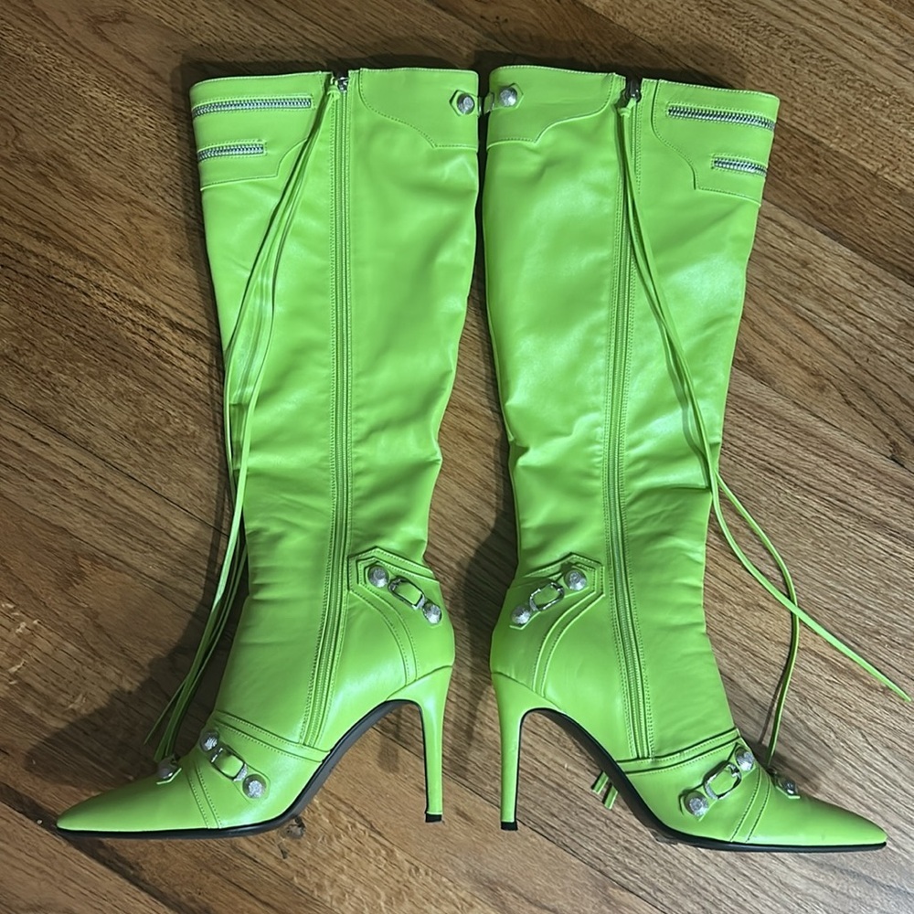 AZALEA WANG MAEVE STILETTO EDGY BOOTS IN LIME GREEN size 9 - Picture 9 of 12